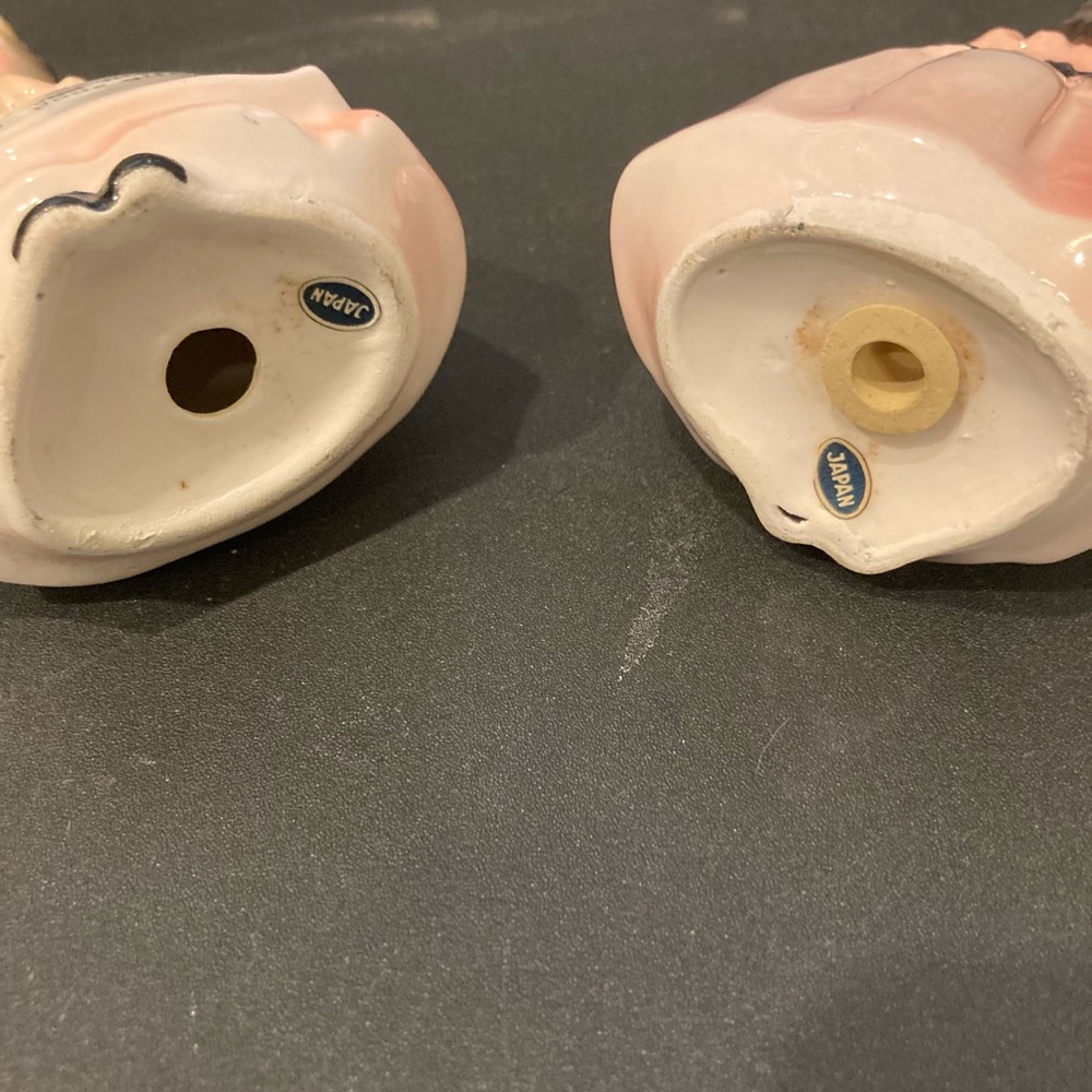 Vintage Enesio salt and pepper shakers - Picture 5 of 5